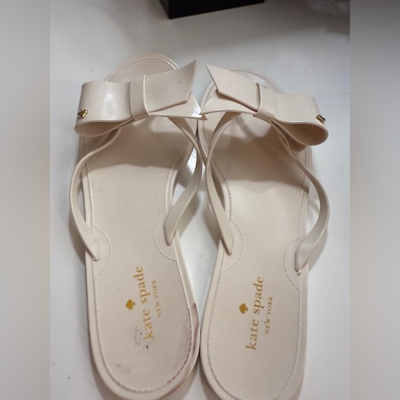Kate Spade Cream Bow Sandals - Picture 2 of 4